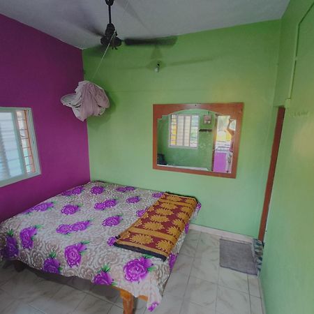 Kiran River View Guest House Hampi Esterno foto